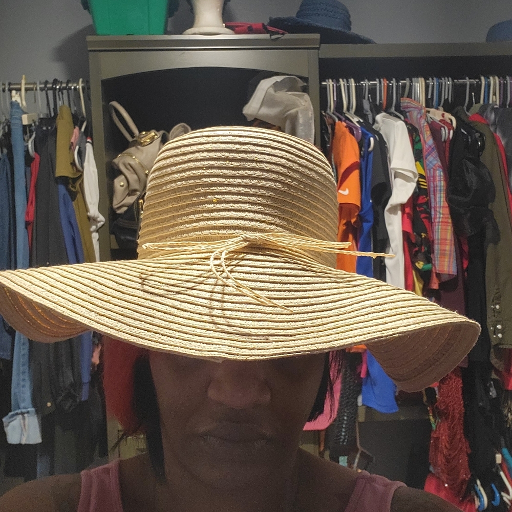 Hat - Picture 5 of 5